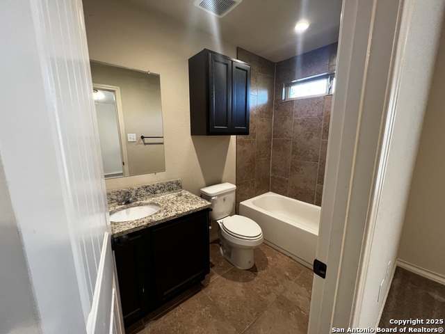 Image 11 of 18 For 6603 Mia Way 102