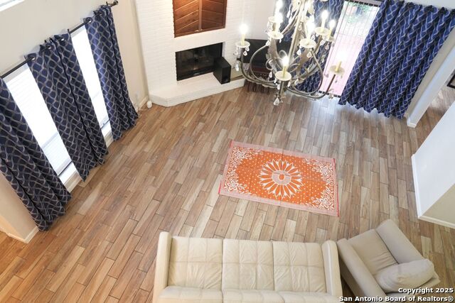 Image 18 of 38 For 3402 Tree Hill