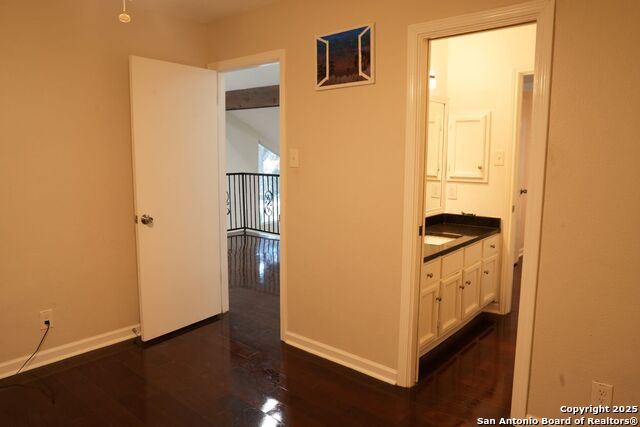 Image 28 of 38 For 3402 Tree Hill