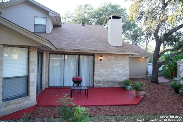 Image 34 of 38 For 3402 Tree Hill