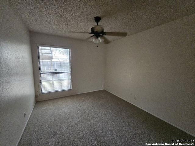 Image 17 of 25 For 5723 Larkdale