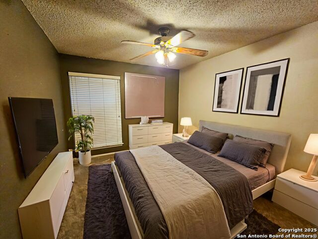 Image 5 of 25 For 5723 Larkdale