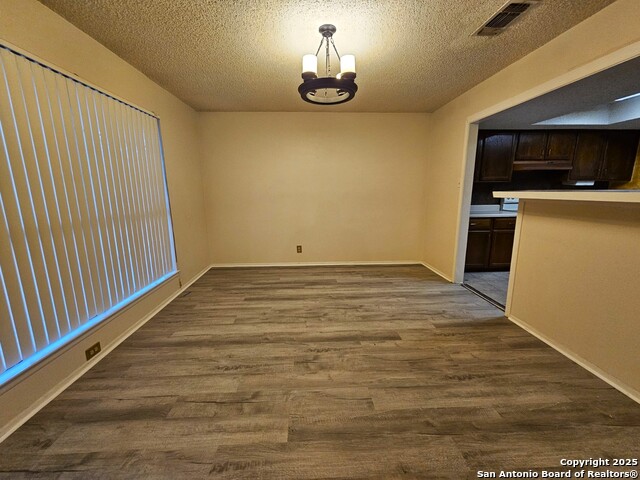 Image 9 of 25 For 5723 Larkdale