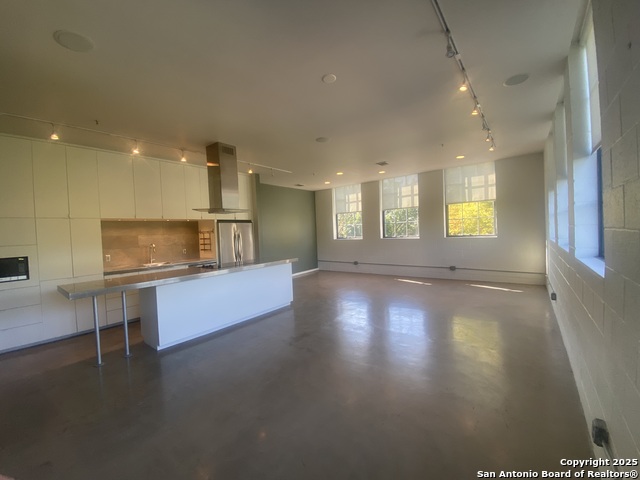 Image 11 of 20 For 114 Camp  204