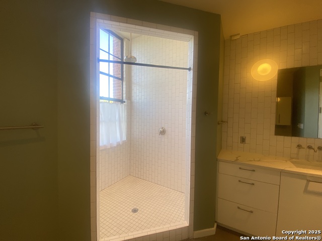 Image 6 of 20 For 114 Camp  204