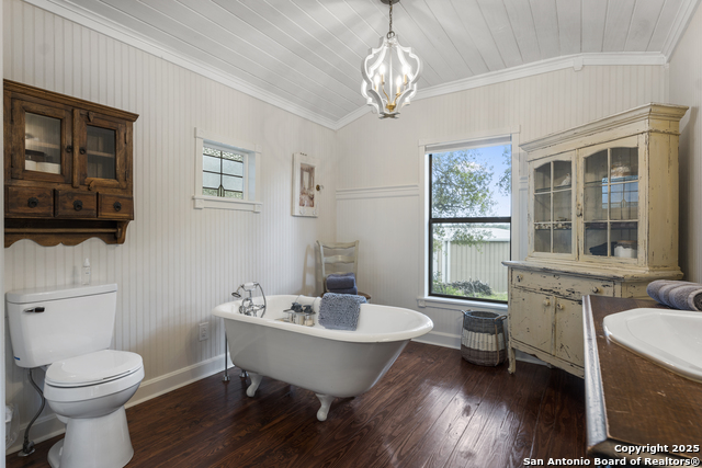 Image 18 of 46 For 2905 Overview