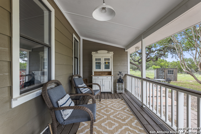 Image 4 of 46 For 2905 Overview