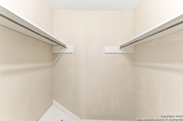 Image 19 of 28 For 8038 Broadway St  118k