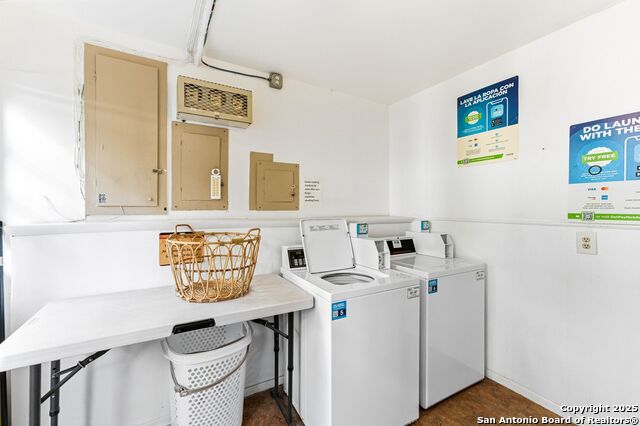 Image 27 of 28 For 8038 Broadway St  118k