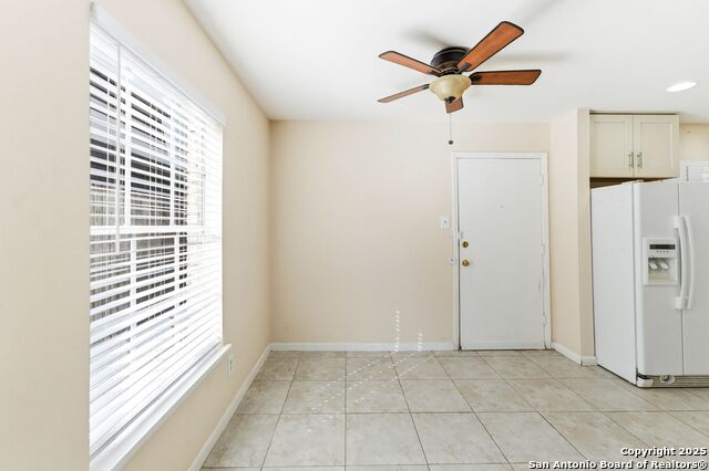 Image 4 of 28 For 8038 Broadway St  118k