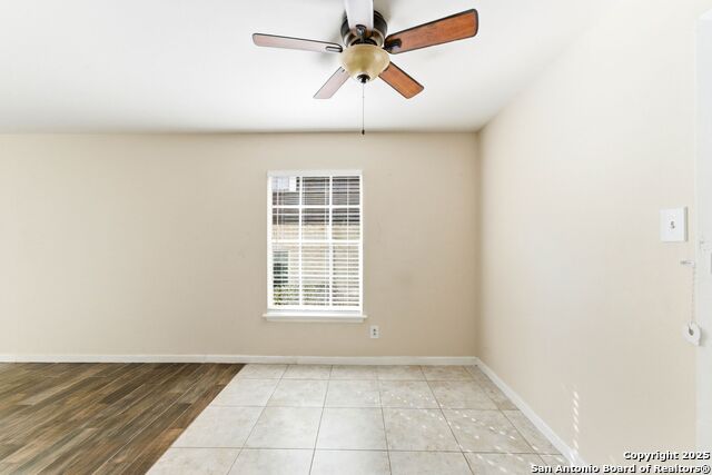 Image 7 of 28 For 8038 Broadway St  118k