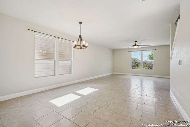 Image 11 of 49 For 27341 Paraiso