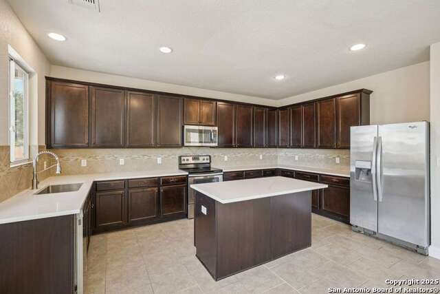 Image 16 of 49 For 27341 Paraiso