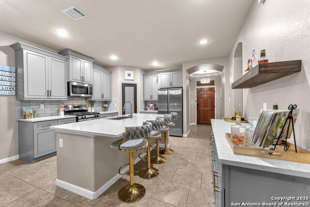 Image 10 of 42 For 8427 Buckhorn Parke