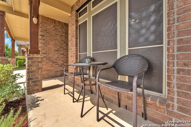 Image 4 of 42 For 8427 Buckhorn Parke