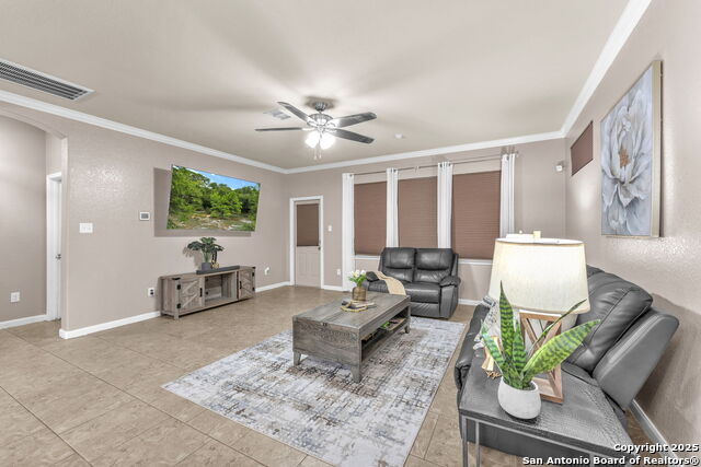 Image 6 of 42 For 8427 Buckhorn Parke