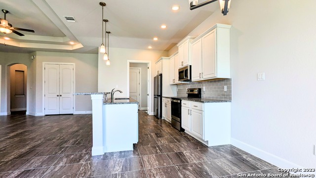 Image 11 of 33 For 6931 Comanche Cougar