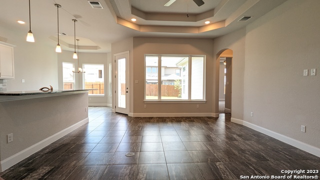 Image 8 of 33 For 6931 Comanche Cougar