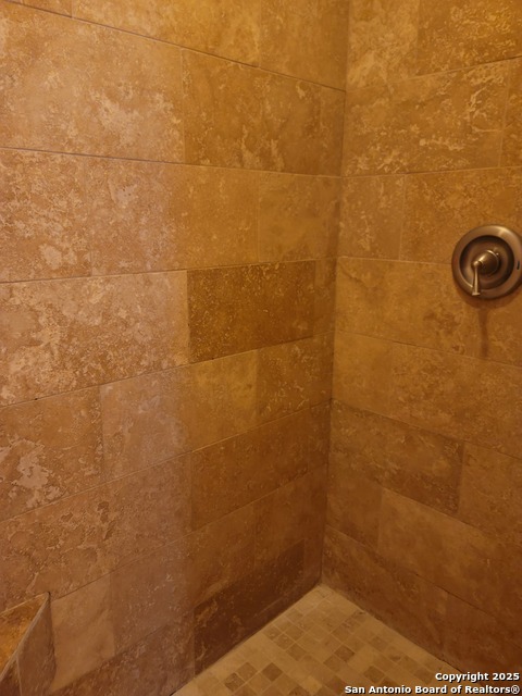 Image 26 of 31 For 4923 Bending Elms