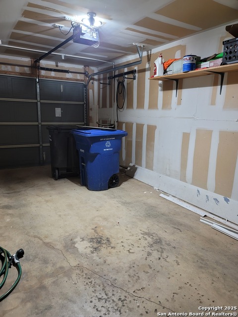 Image 30 of 31 For 4923 Bending Elms