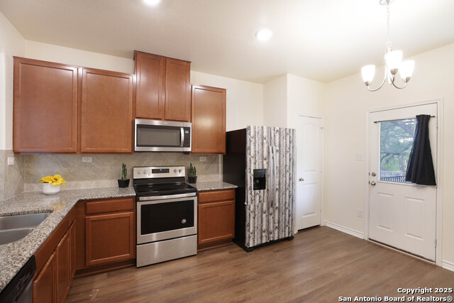 Image 8 of 24 For 15423 Daystar Pass