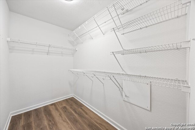 Image 20 of 27 For 4019 Flowing Path