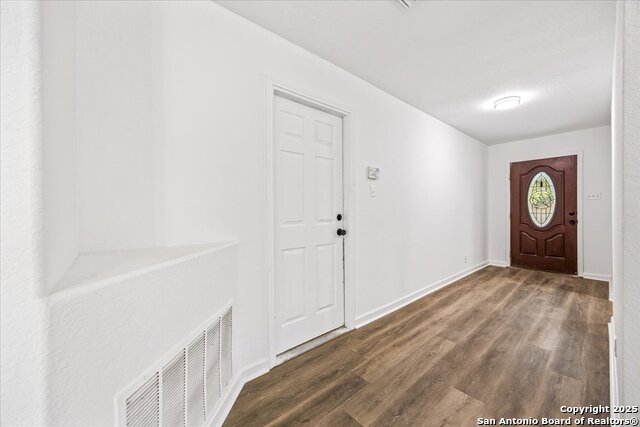 Image 27 of 27 For 4019 Flowing Path