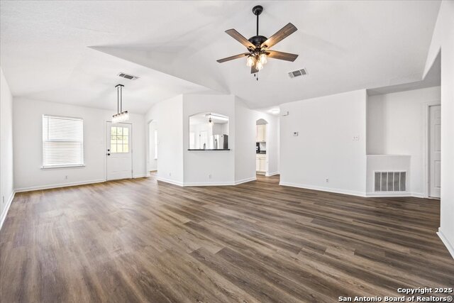 Image 6 of 27 For 4019 Flowing Path