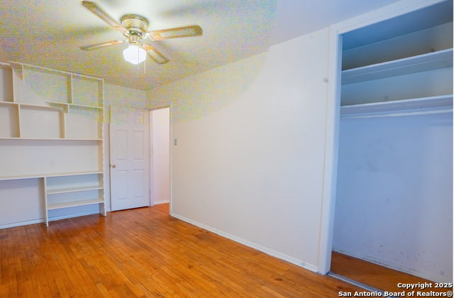 Listing photo id 26 for 146 Marlena  