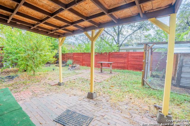 Listing photo id 31 for 146 Marlena  