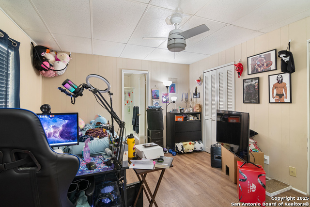 Image 8 of 19 For 814 Magnolia W