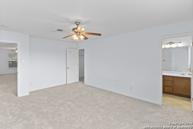 Listing photo id 21 for 6918 Cutting N