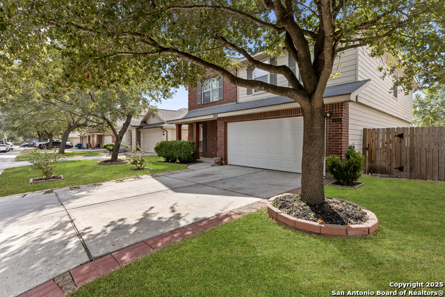 Listing photo id 1 for 6918 Cutting N