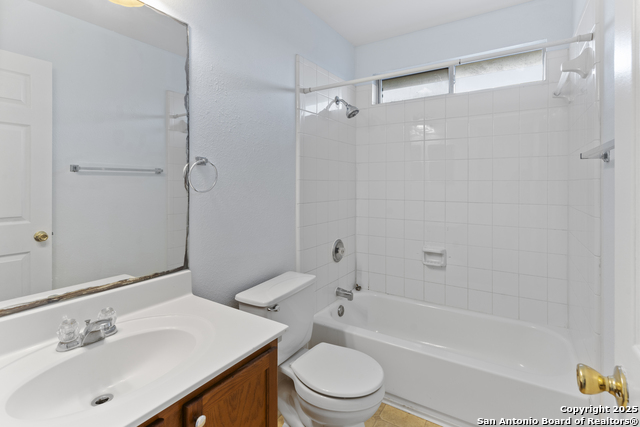 Listing photo id 29 for 6918 Cutting N