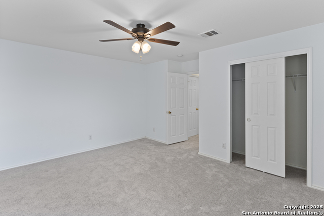 Listing photo id 31 for 6918 Cutting N