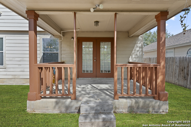 Listing photo id 32 for 6918 Cutting N