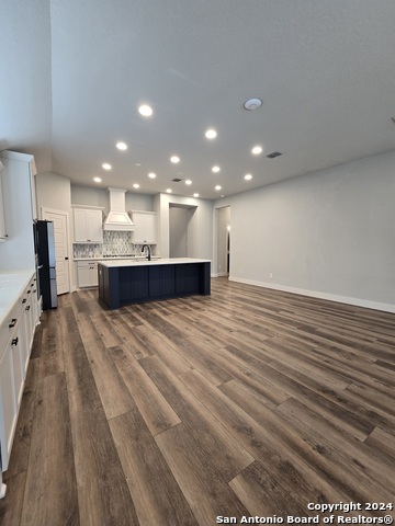 Listing photo id 12 for 14132 June Flower