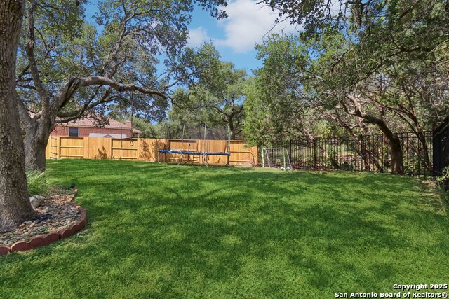 Image 33 of 50 For 25218 Shinnecock Trail