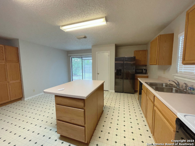 Image 14 of 28 For 10307 Western Sun