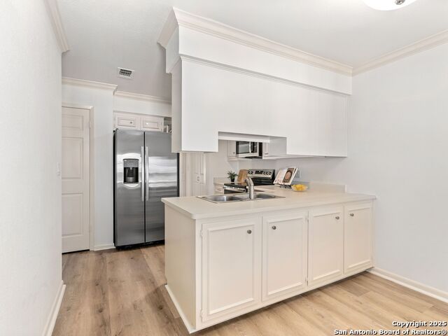 Image 12 of 23 For 2611 Eisenhauer  504