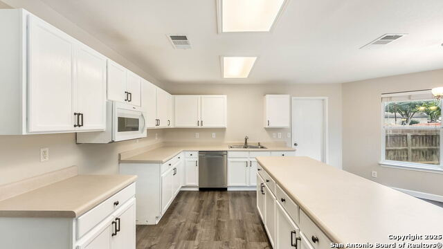 Image 10 of 29 For 7636 Forest Stream