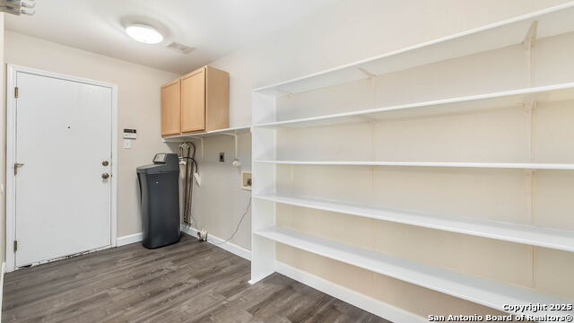 Image 17 of 29 For 7636 Forest Stream