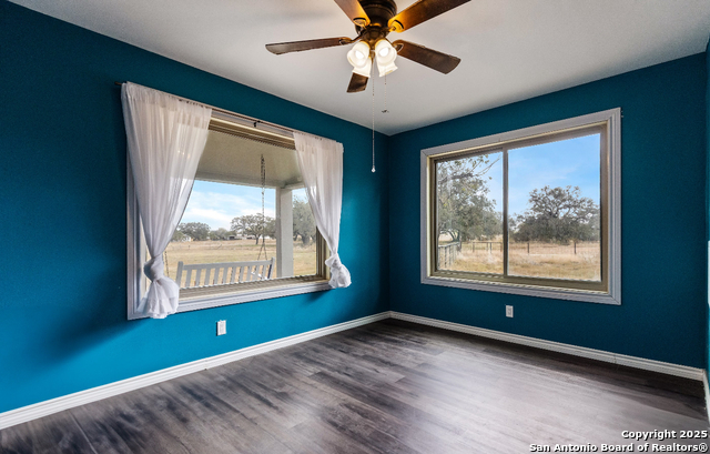 Image 6 of 27 For 198 Pr 7730  