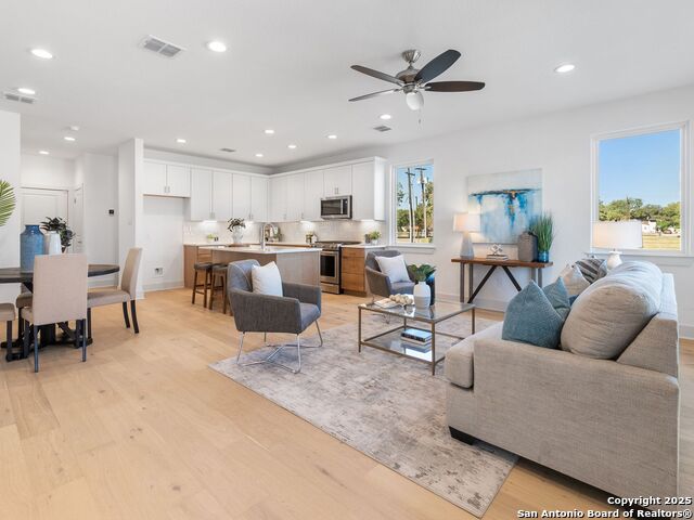 Image 3 of 39 For 546 Mcmonigal Place