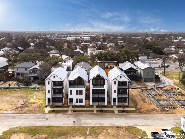 Image 36 of 39 For 546 Mcmonigal Place