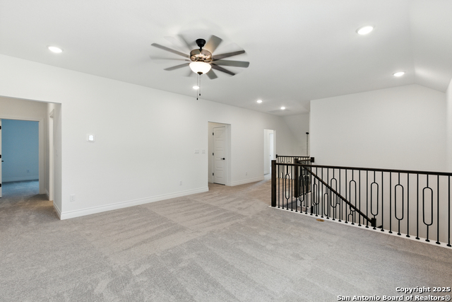 Image 14 of 17 For 12465 Nazareth