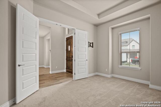 Listing photo id 9 for 1164 Waddie  