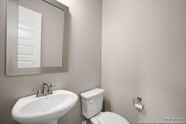 Listing photo id 19 for 1164 Waddie  