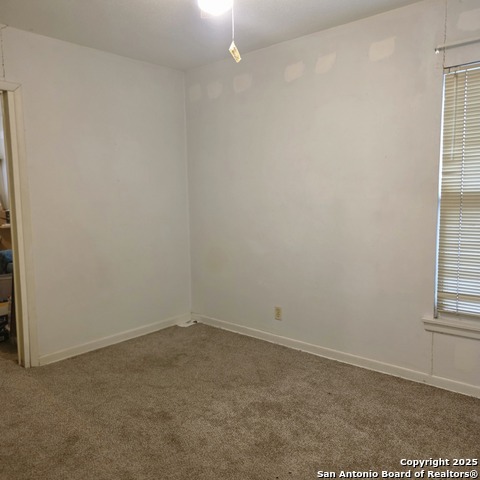 Image 12 of 29 For 3627 Poplar W