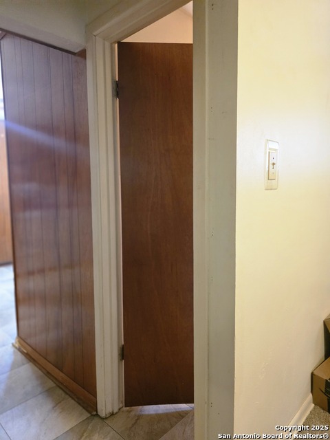 Image 15 of 29 For 3627 Poplar W